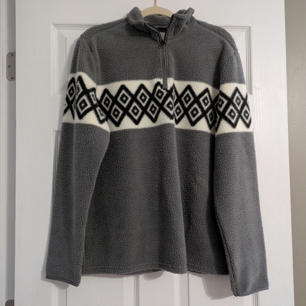 Mutual Weave Men's Gray Chevron Sherpa 1/4 Zip Sweater Medium
